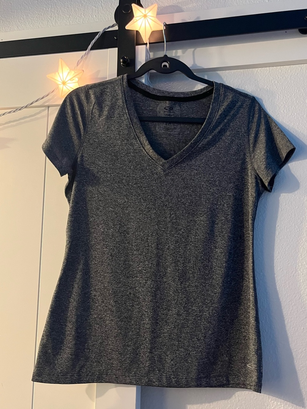 Champion Charcoal Gray V-Neck Short Sleeve Tee (M)